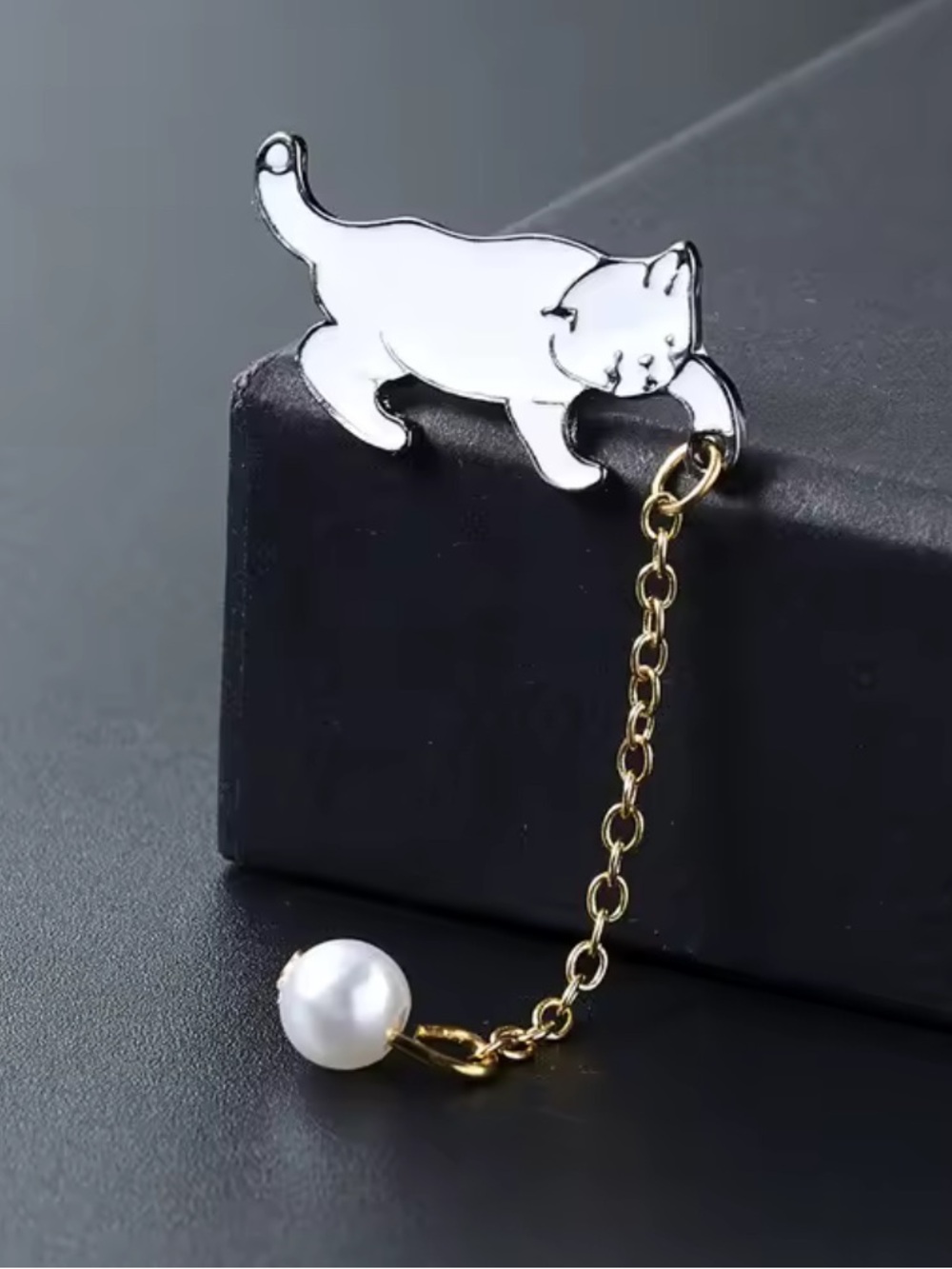 Anthropologie White Cat Enamel Brooch with Gold Tone Chain and Pearl